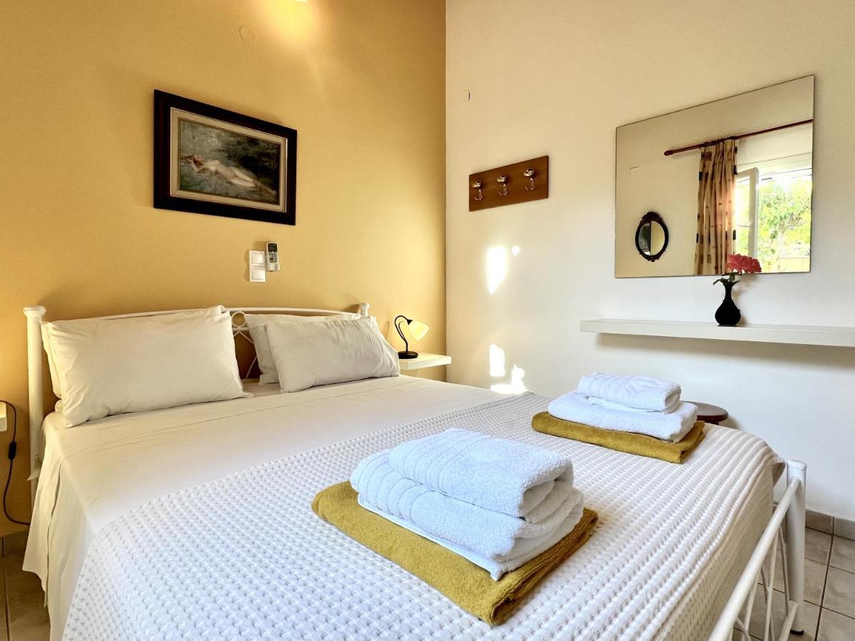 Villa Neptune Livathos  Екстер'єр фото