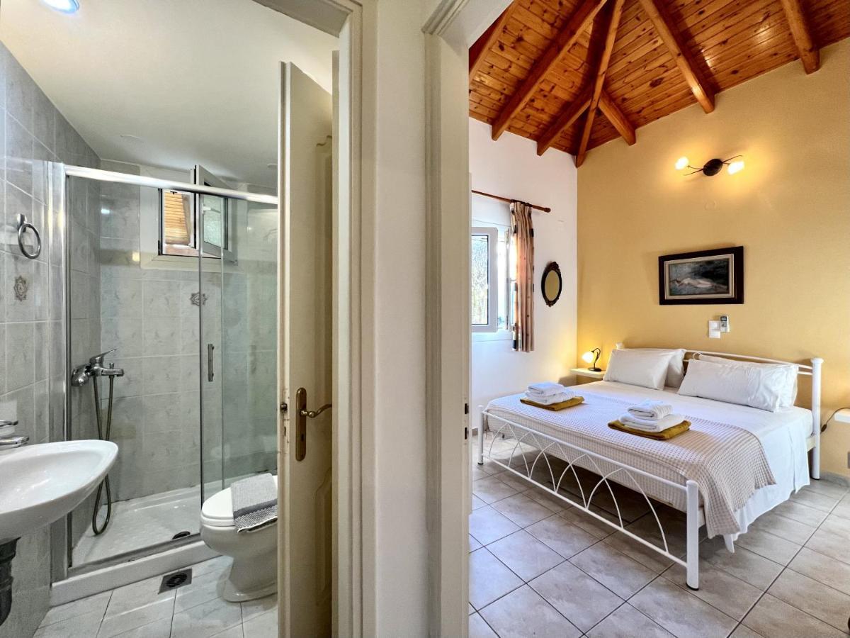 Villa Neptune Livathos  Екстер'єр фото