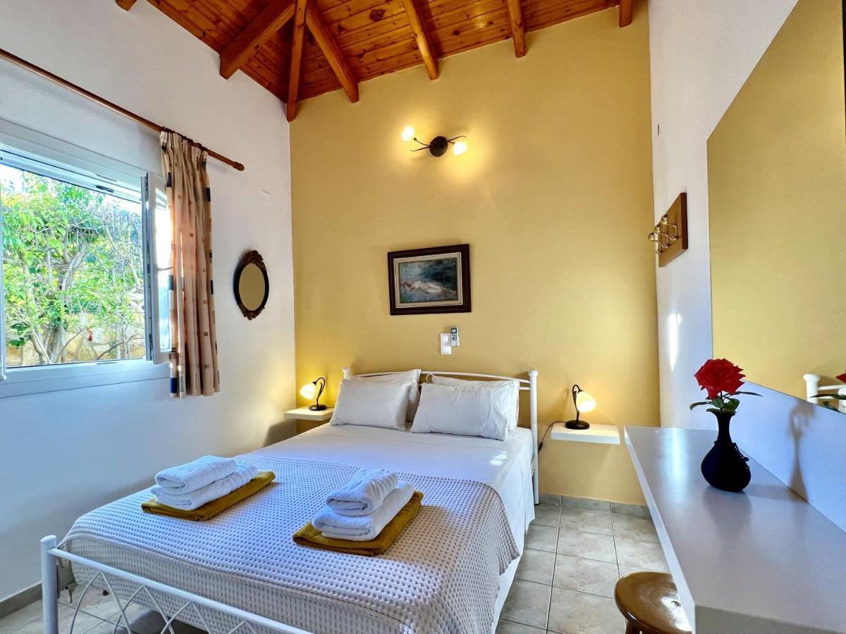 Villa Neptune Livathos  Екстер'єр фото