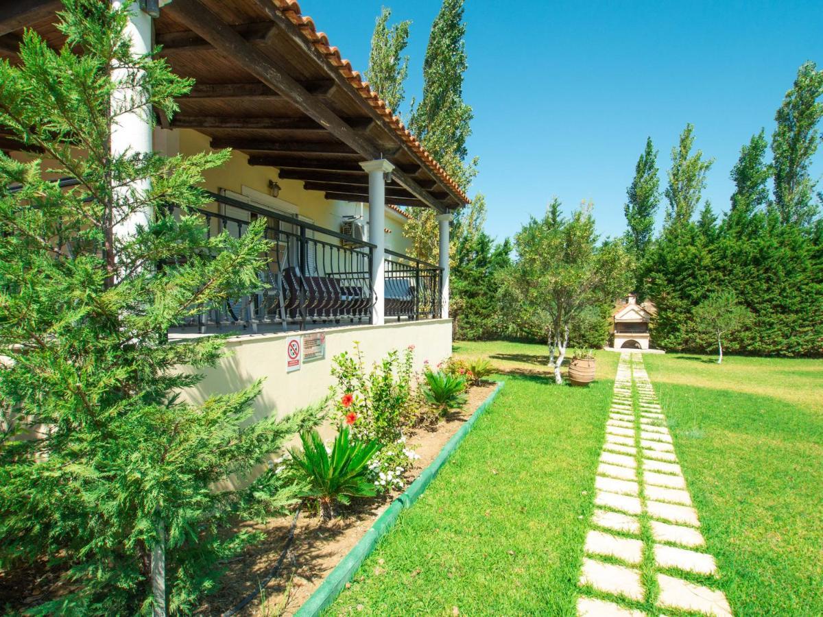 Villa Neptune Livathos  Екстер'єр фото