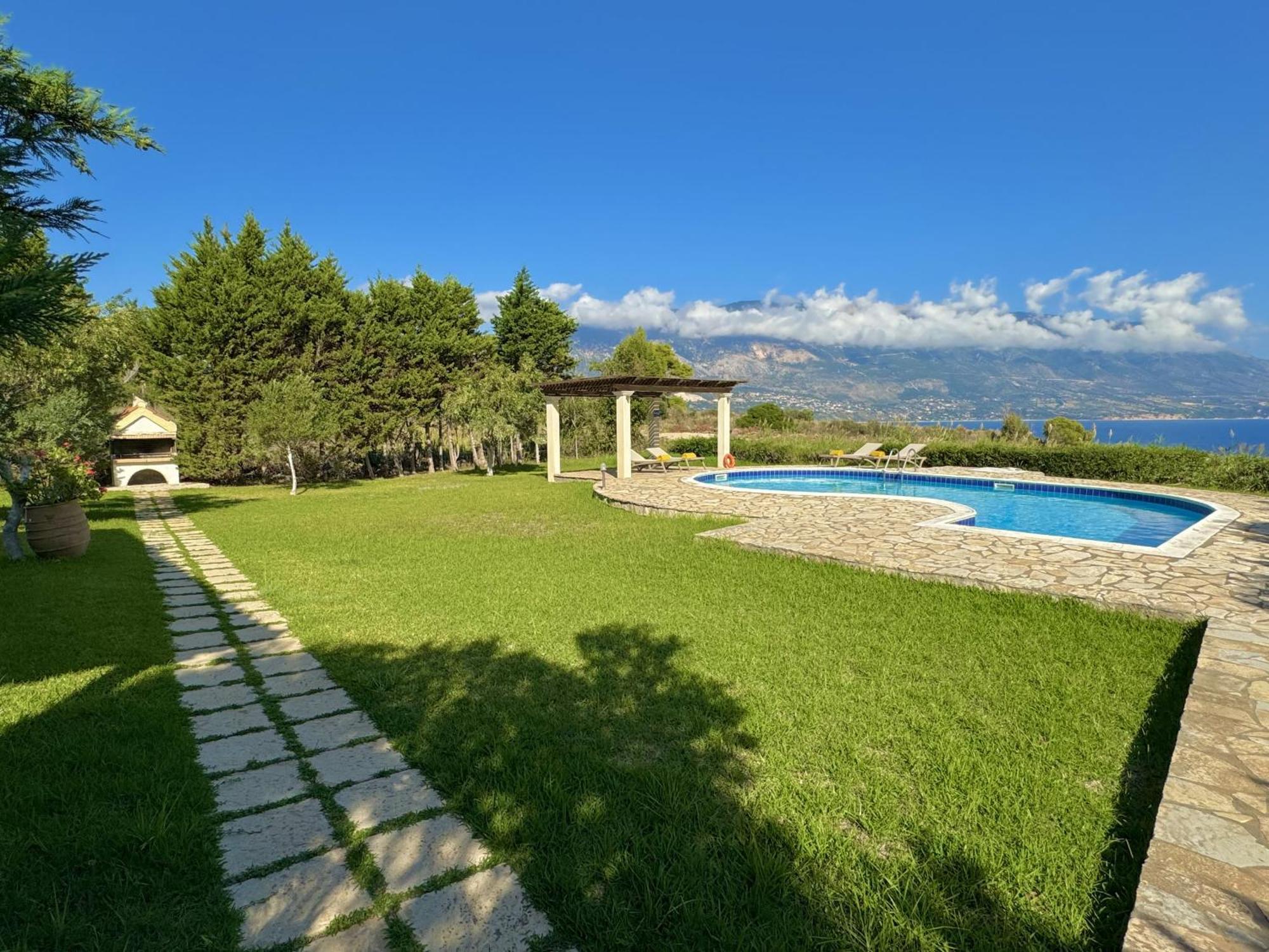 Villa Neptune Livathos  Екстер'єр фото